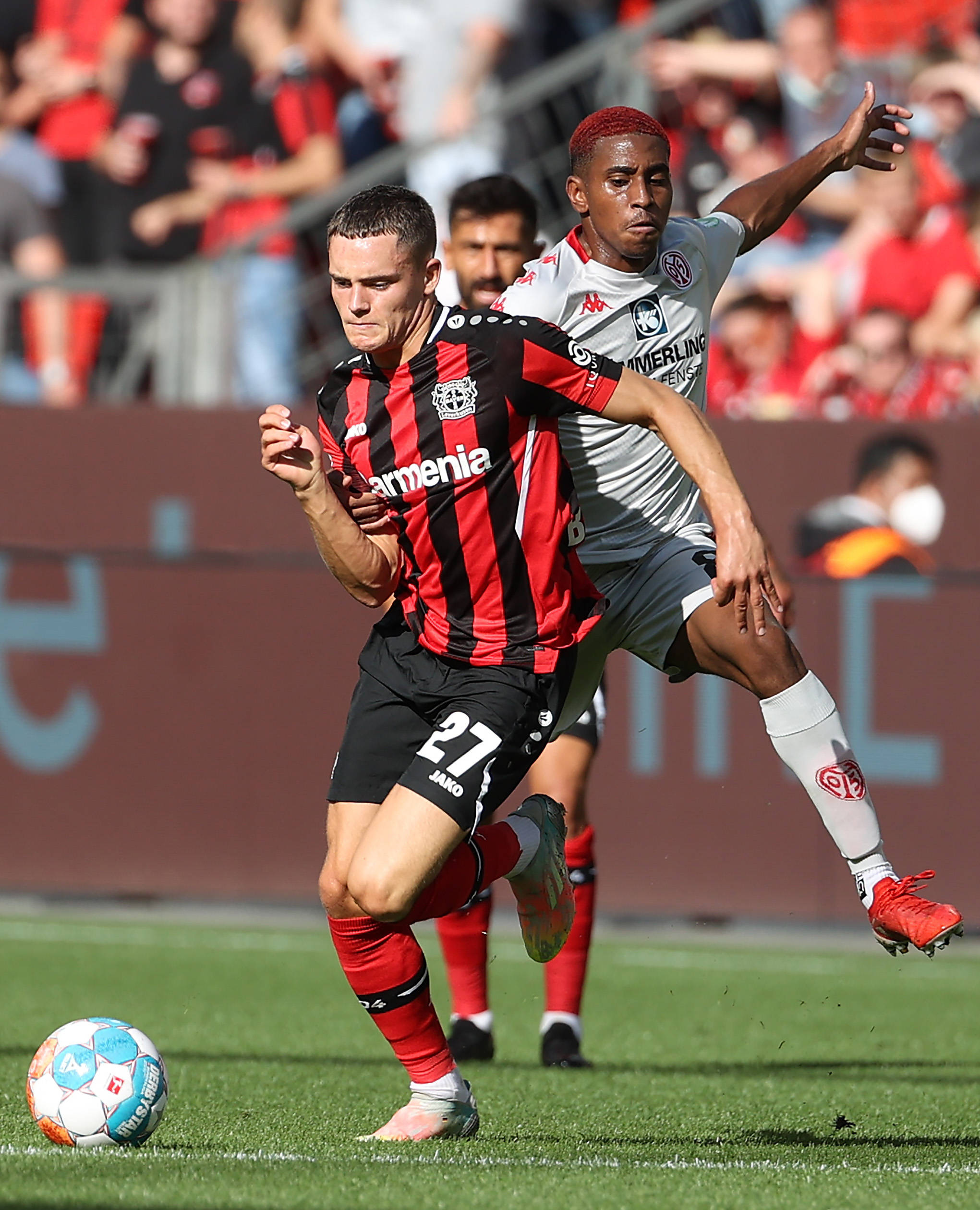 体现了她在 体现了她在